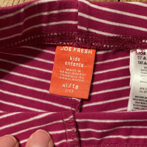 Size 14 lot. Two shorts and one tank. - Picture 5 of 7